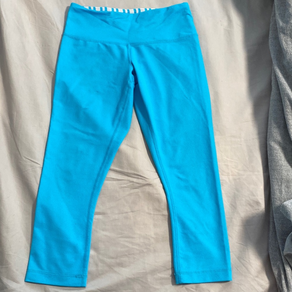 Lululemon Wunder Under Crop *Denim Spry Blue / Twin Stripe Spry Blue 4 XS GUC